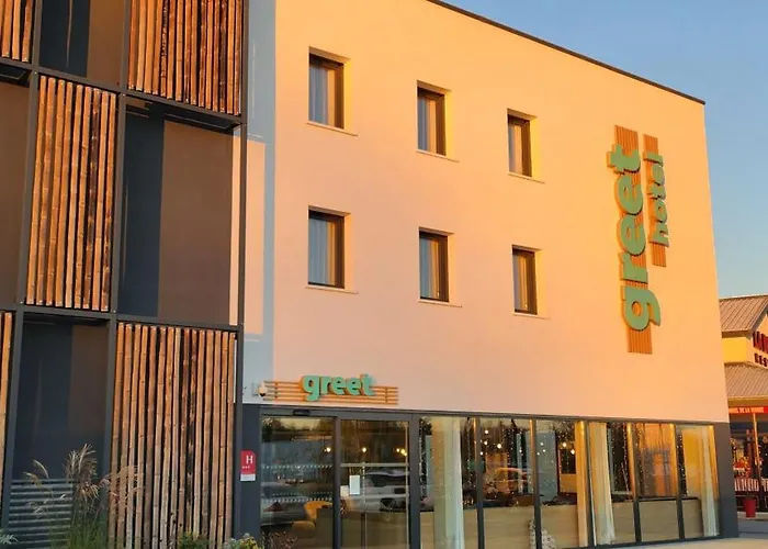 Hotel Greet Bearn 3*